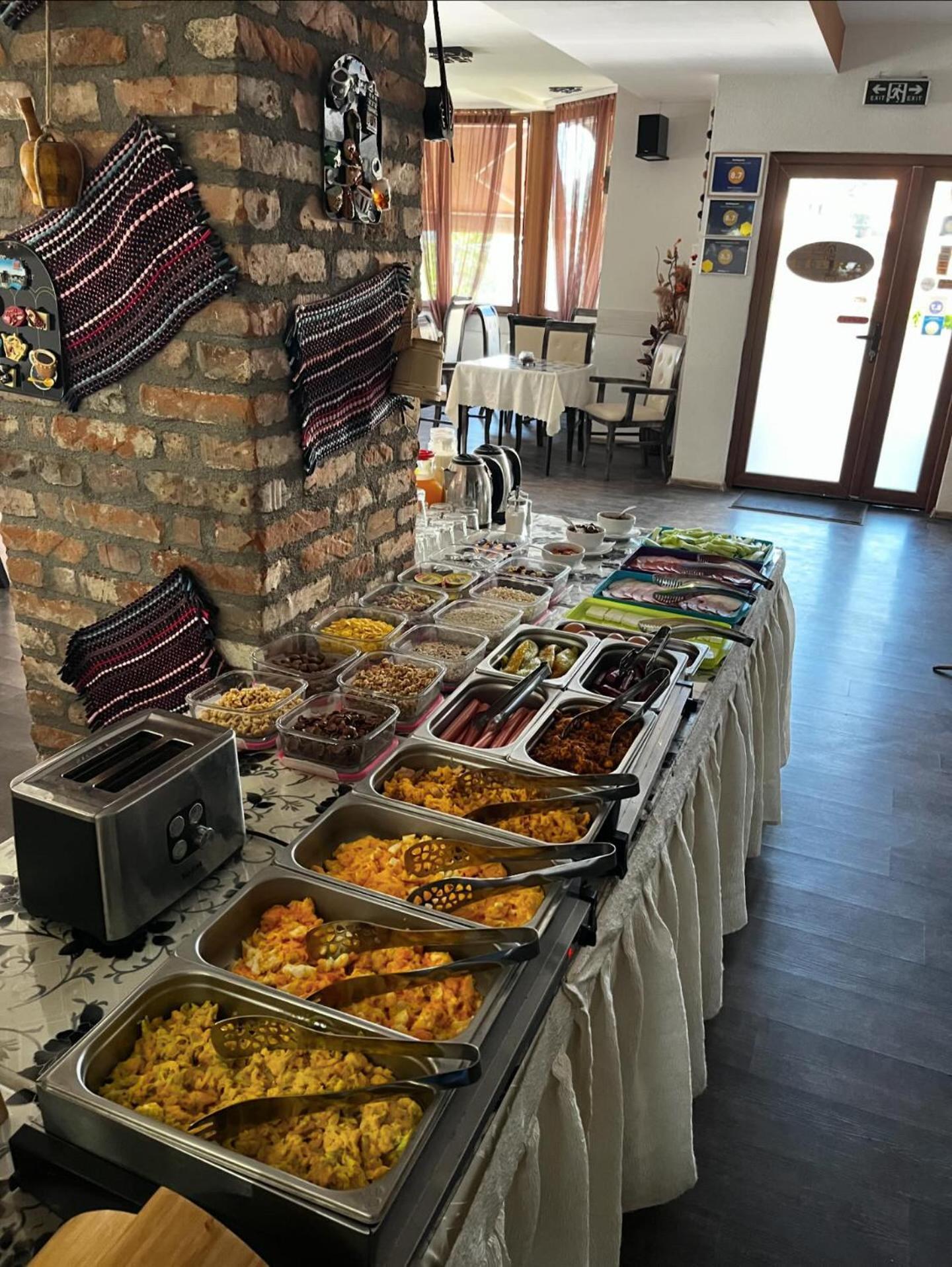 Hotel Scorpion Kruševo Eksteriør billede