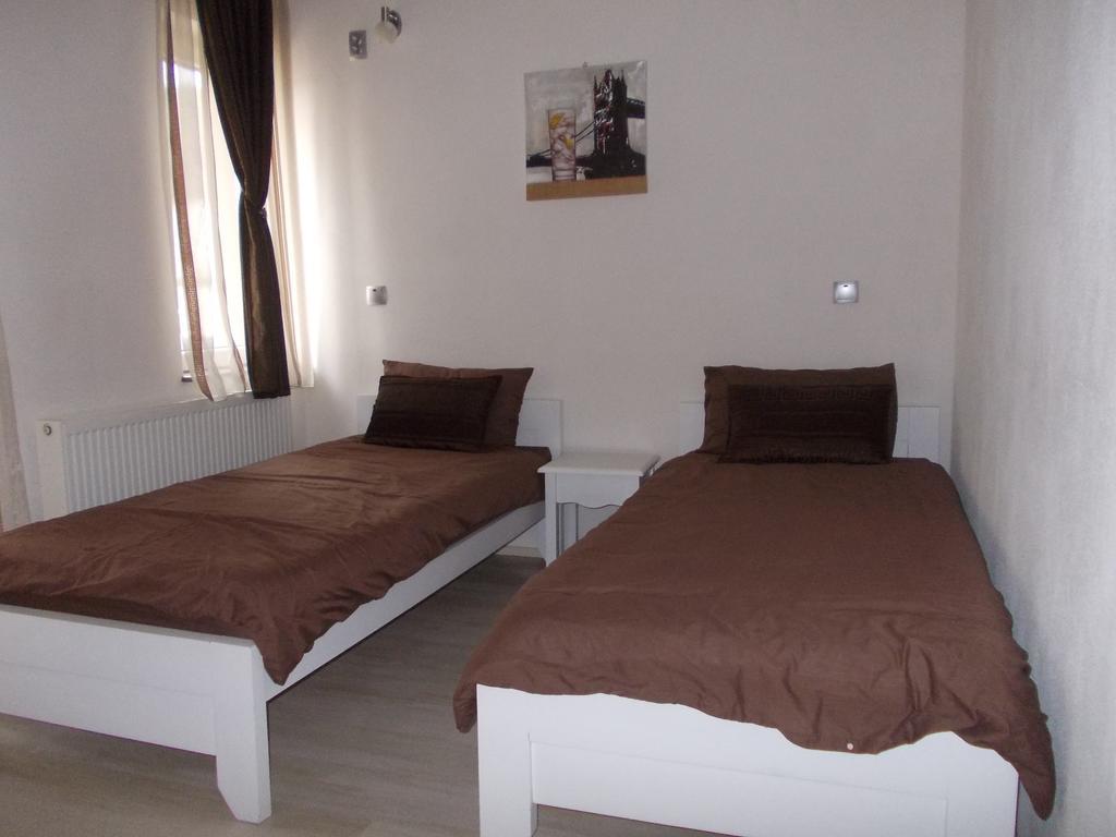 Hotel Scorpion Kruševo Eksteriør billede
