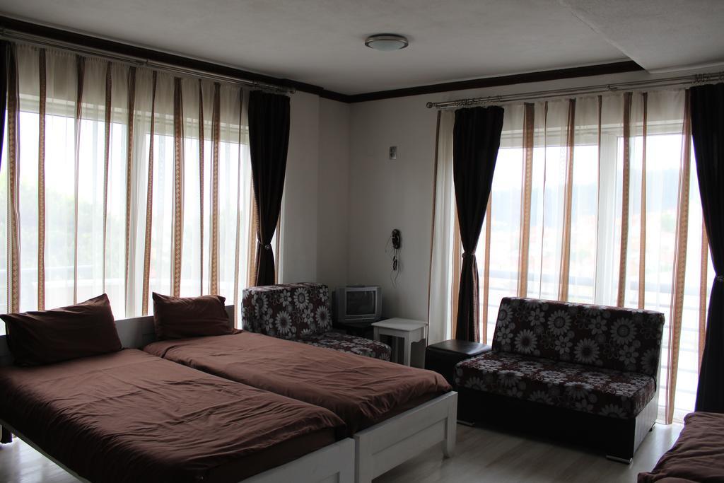 Hotel Scorpion Kruševo Eksteriør billede